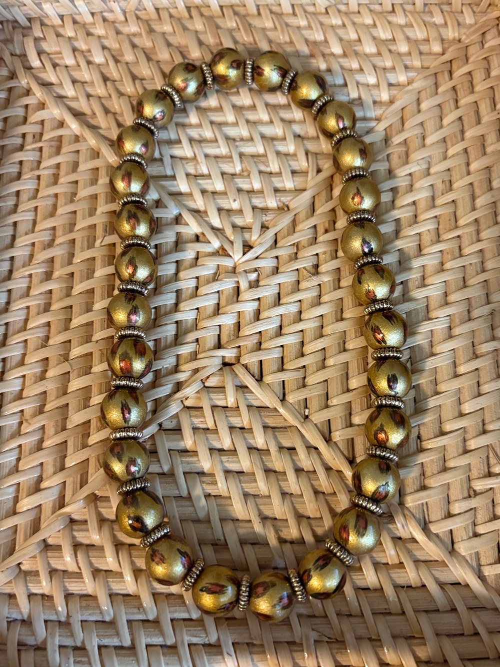 Angela Moore Gold Leopard Beaded Women's Stretch Necklace